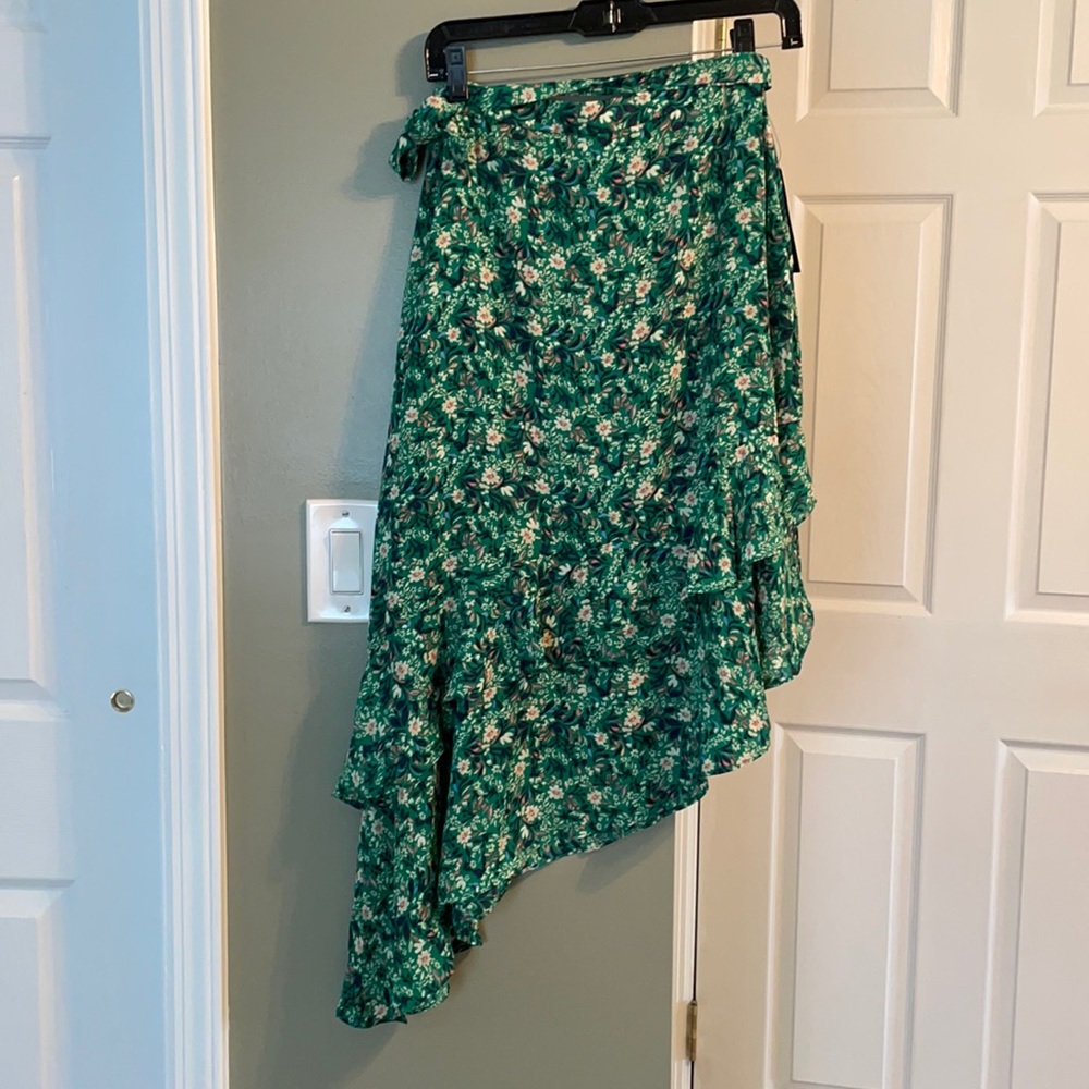 Floral skirt - Never been worn